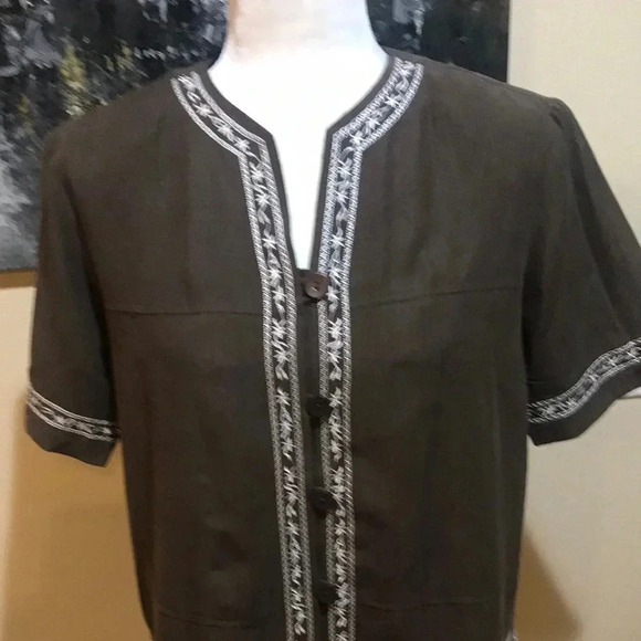 Dress Barn Brown Embroidered Silk and Linen Button-Up Top-Size M - Picture 2 of 6
